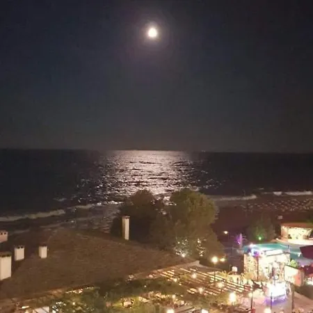 Sirena Sea View Golden Sands